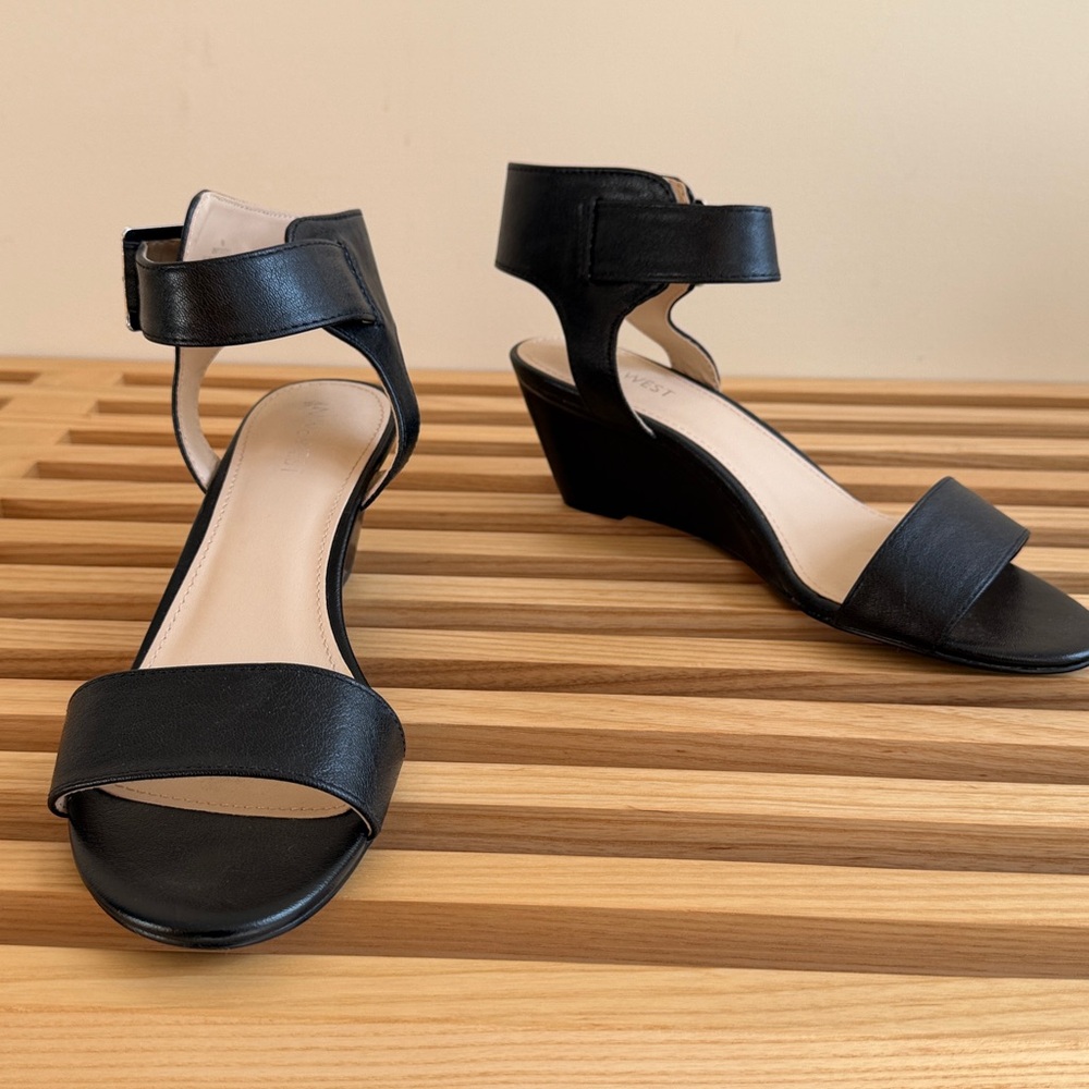 Nine West Black Wedge Sandals